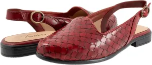 Trotters Women's Lea Loafer Flat
