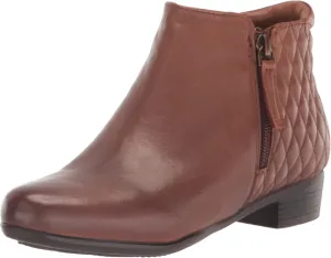 Trotters Women's Major Ankle Boot