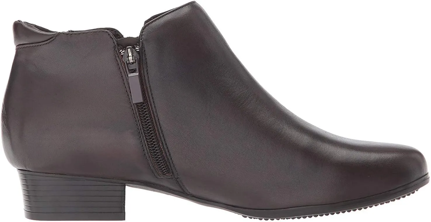 Trotters Women's Major Ankle Boot