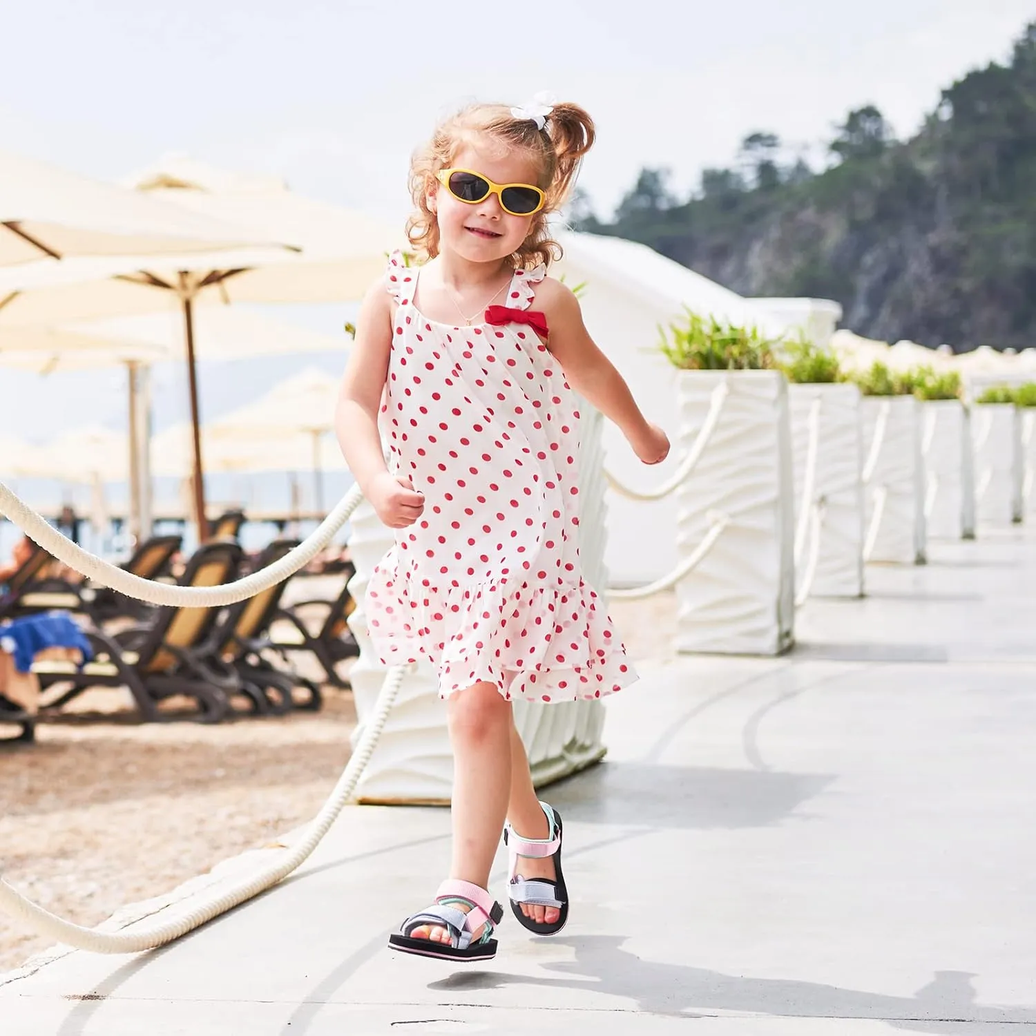 Unisex-Child Big Kids Sandals Adjustable Straps Slip on Athletic Sandals Outdoor Casual Shoes