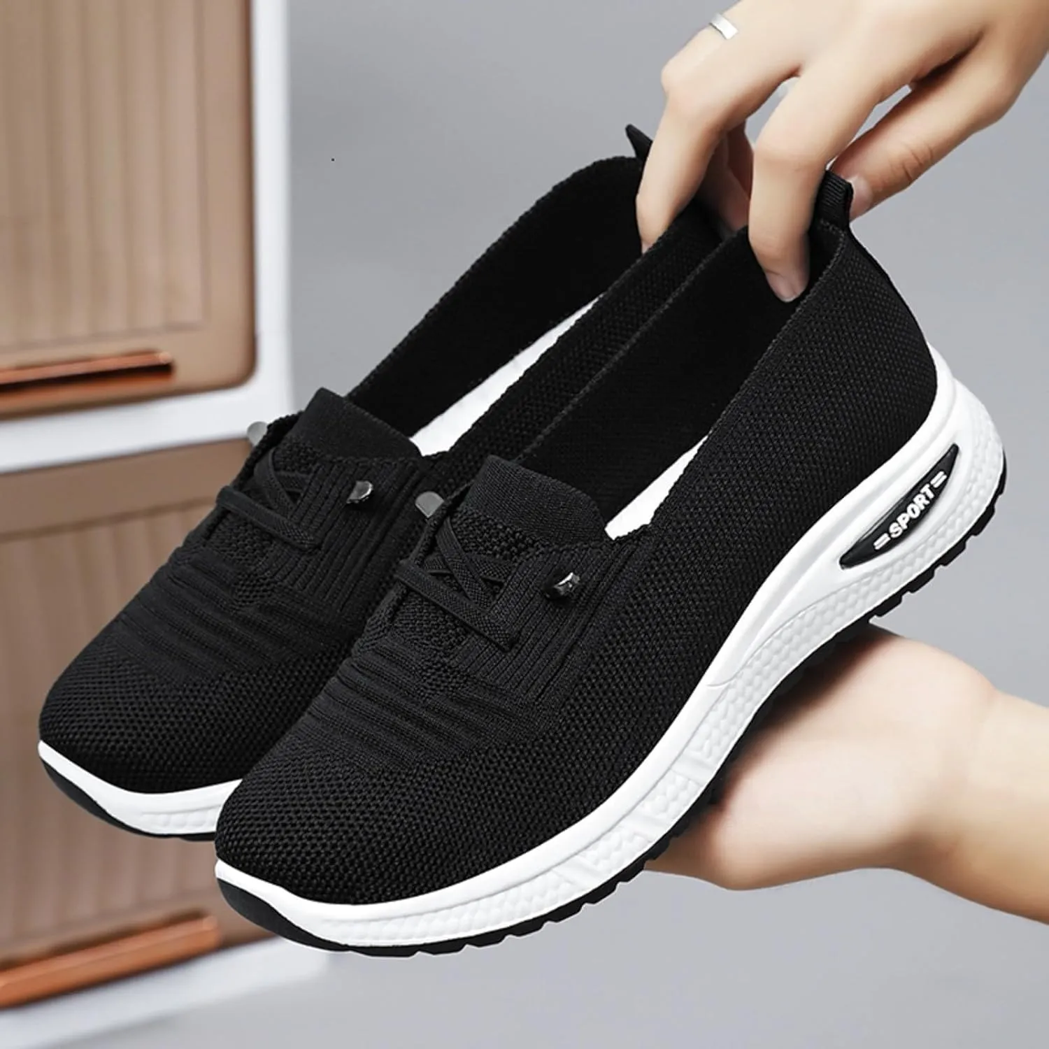 Women's Soft Sole Mesh Comfort Orthopedic Shoes with Arch Support Memory Foam Go Walking Sneakers Slip on Shoes