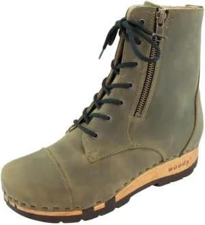 Woody Women's Classic Ankle Boot